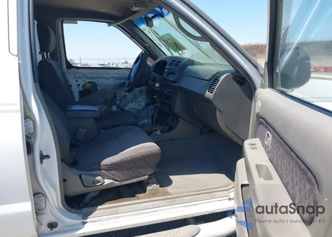 2000 Nissan Xterra Se/Xe from USA, damaged, VIN 5N1ED28T0YC506342